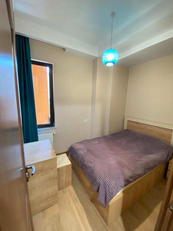 Lovely And Cozy Apartment! クタイシ エクステリア 写真